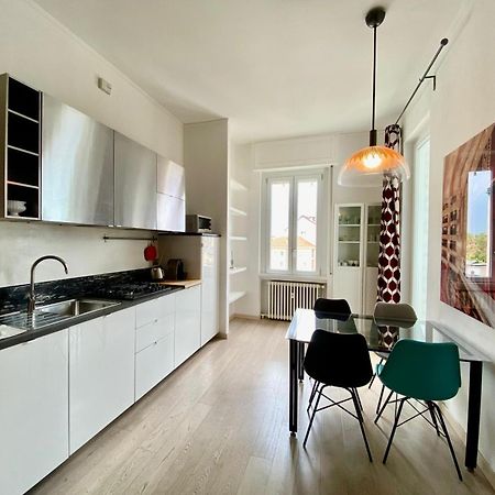 Piazzale Susa Bright Flat Con Veranda Milano Eksteriør bilde